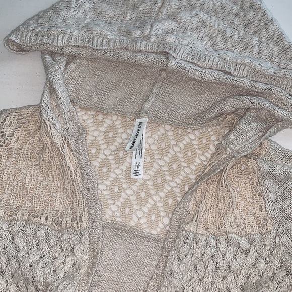 Bethany Mota Cardigan - Picture 3 of 4